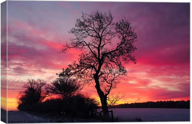 Cotswold sunrise Canvas Print by Simon Johnson