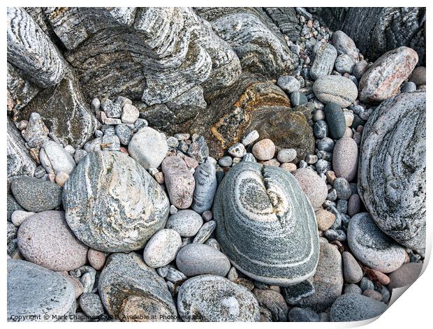 Banded stones, Hushinish beach, Isle of Harris Print by Photimageon UK