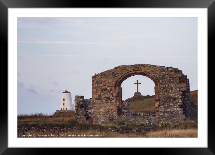 Ynys Llanddwyn Framed Mounted Print by Gerwyn Roberts