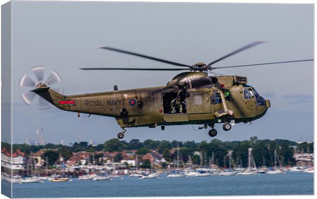 Sea King in Flight Canvas Print by Gerry Walden LRPS