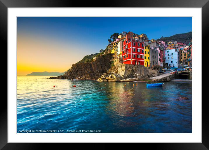 Riomaggiore town and sea at sunset. Cinque Terre Framed Mounted Print by Stefano Orazzini
