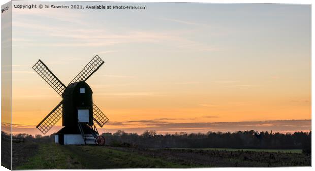 Pitstone Windmill,  Ivinghoe, Beds Canvas Print by Jo Sowden