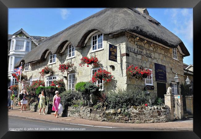 The thatched village Inn, Shanklin, Isle of Wight, UK. Framed Print by john hill