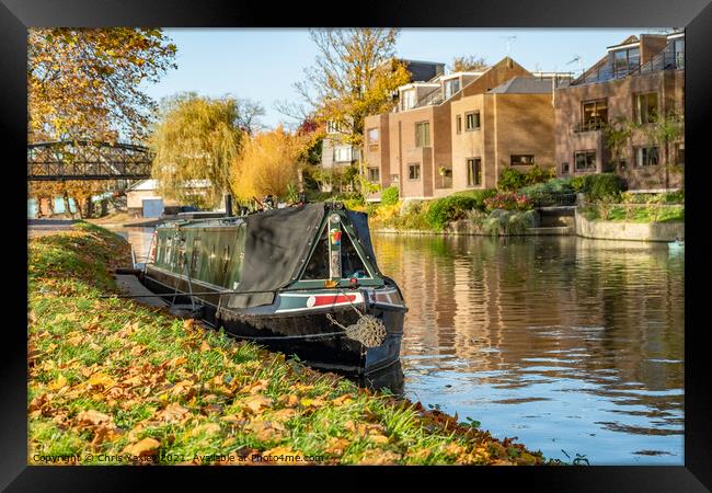 River Cam houseboat in Jesus Green, Cambridge Framed Print by Chris Yaxley