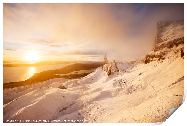 Winter view of The Old Man of Storr at sunrise Print by Justin Foulkes