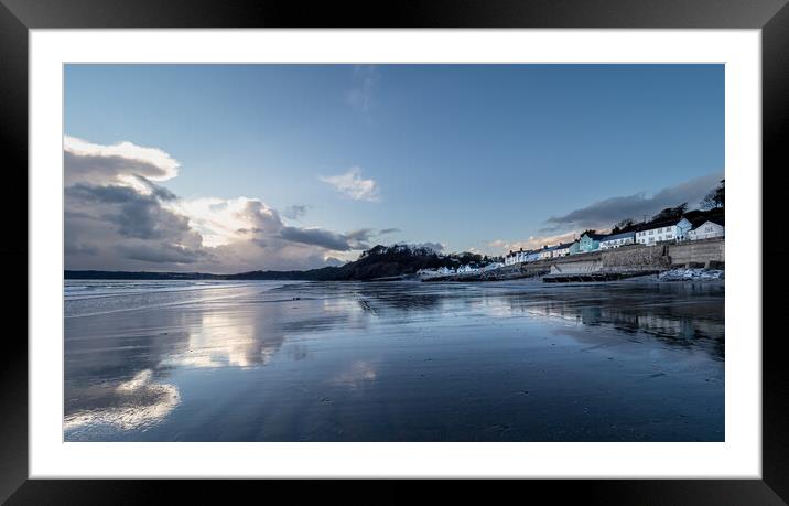 Amroth Beach, Pembrokeshire. Framed Mounted Print by Colin Allen
