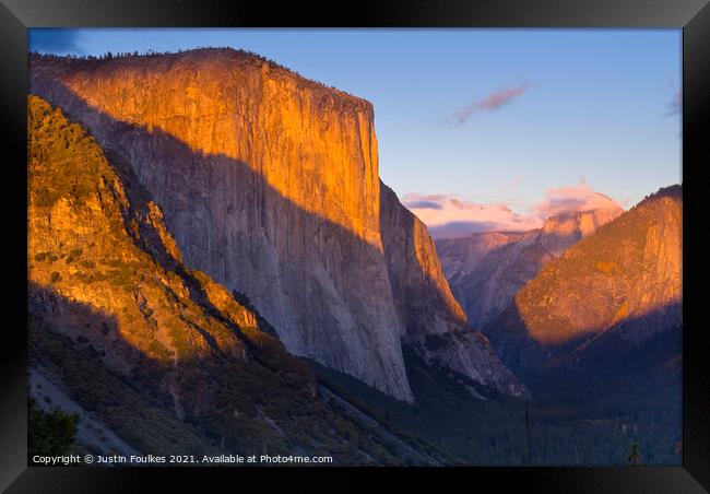 Yosemite Valley from Inspiration Point, Yosemite Framed Print by Justin Foulkes