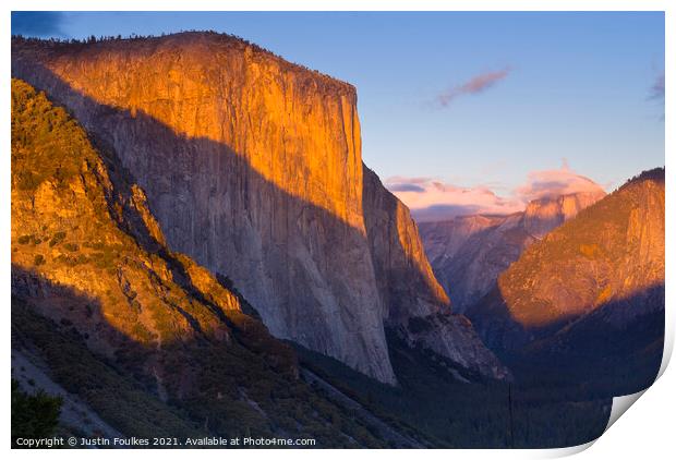 Yosemite Valley from Inspiration Point, Yosemite Print by Justin Foulkes