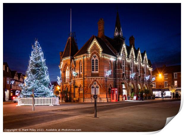 Christmas Tree and Town Hall, Wokingham, Berkshire Print by Mark Poley
