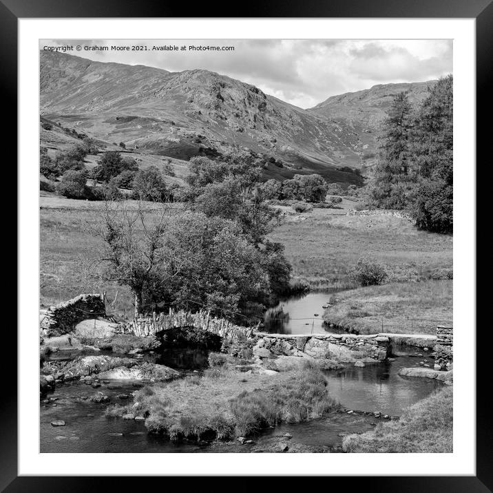 Slaters Bridge looking west monochrome Framed Mounted Print by Graham Moore