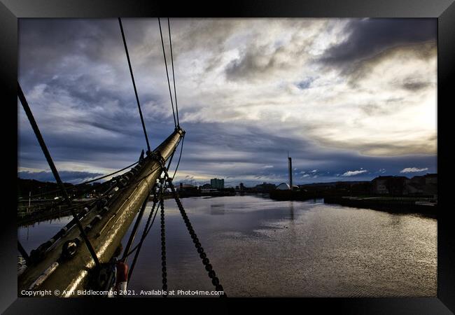 A view from the bow up the Clyde Framed Print by Ann Biddlecombe