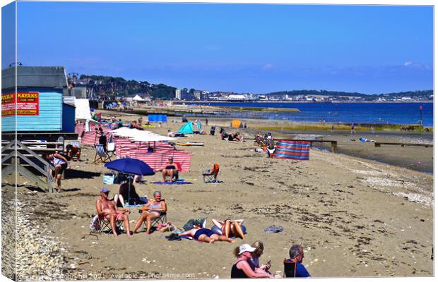 Shanklin beach, Isle of Wight, UK. Canvas Print by john hill