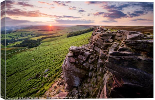 Stanage Edge at sunset, Peak District National Park Canvas Print by Justin Foulkes