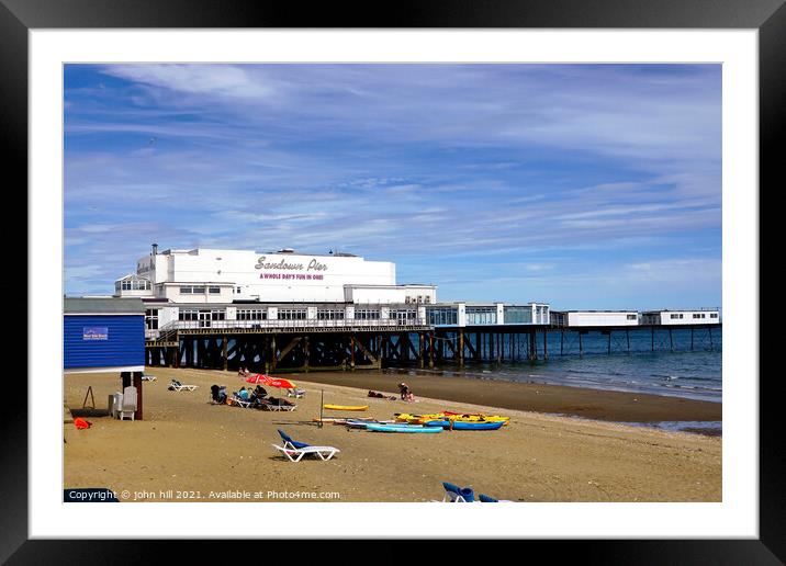Sandown Pier and beach, Isle of Wight, UK. Framed Mounted Print by john hill