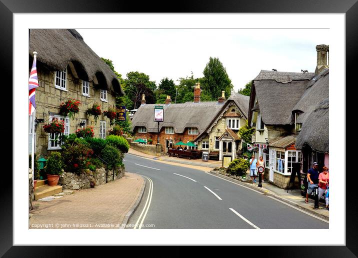 Thatched village, Shanklin, Isle of Wight, UK. Framed Mounted Print by john hill