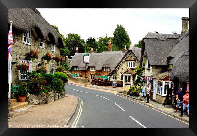 Thatched village, Shanklin, Isle of Wight, UK. Framed Print by john hill