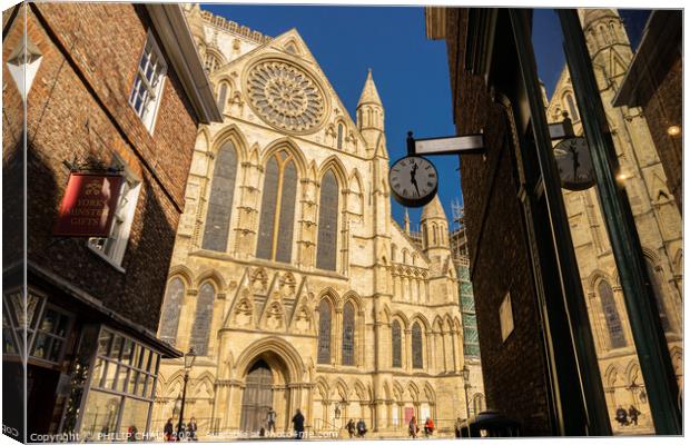 York minster 640 Canvas Print by PHILIP CHALK