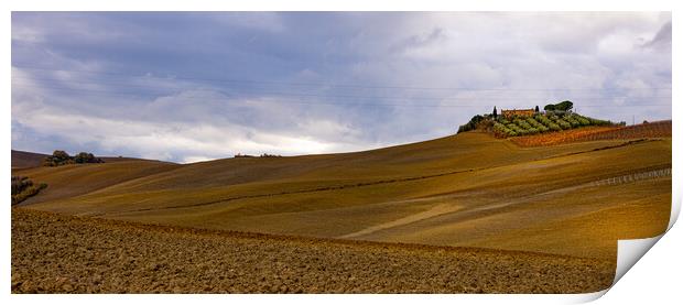 The colorful hills of the Tuscan landscape in autumn Print by Erik Lattwein