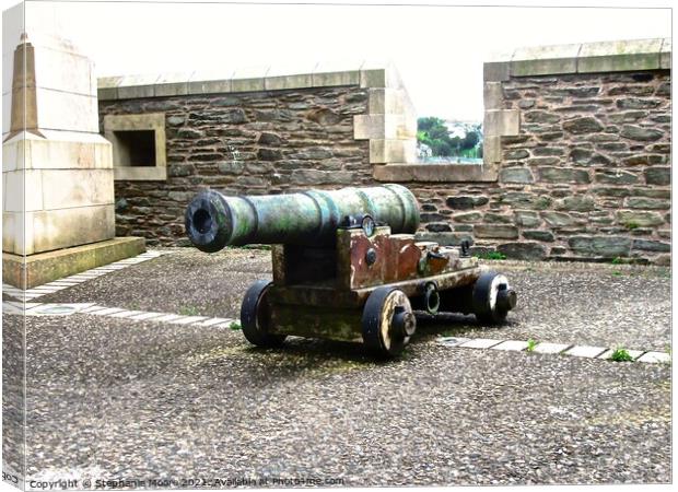 Cannon on the Walls of Derry Canvas Print by Stephanie Moore