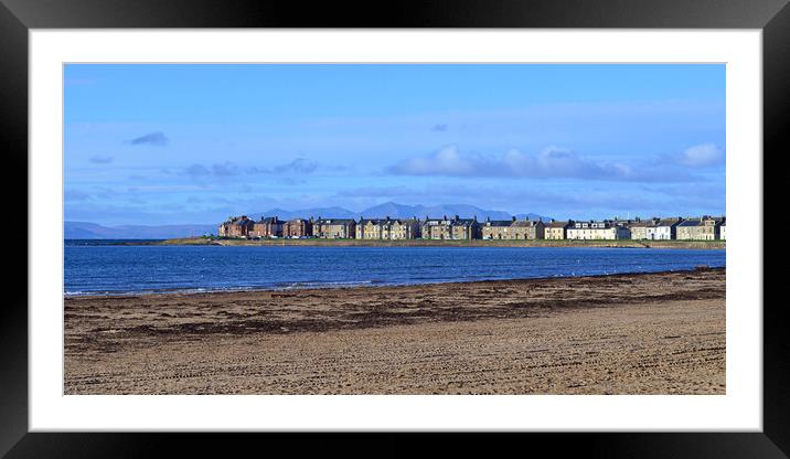 South beach Troon, Ayrshire  Framed Mounted Print by Allan Durward Photography
