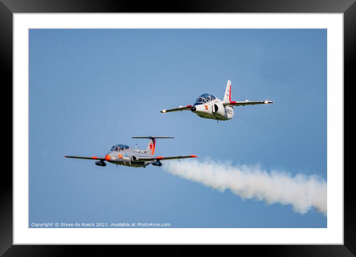 Aermacchi SIAI S211 Framed Mounted Print by Steve de Roeck