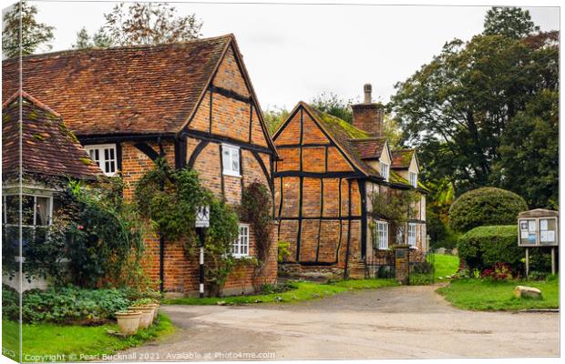 Period Cottages in Buckinghamshire Village Canvas Print by Pearl Bucknall
