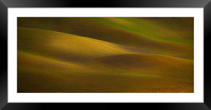 Colorful Tuscany - typical view over the rural fields and hills Framed Mounted Print by Erik Lattwein