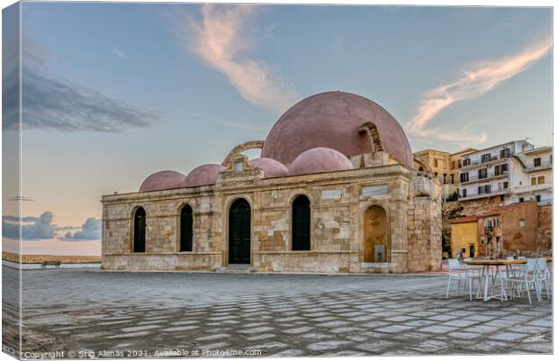 Turkish Mosque Yiali Tzami in the Venetian harbour of Chania bui Canvas Print by Stig Alenäs