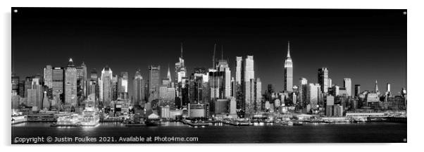 Mid Manhattan skyline Panorama, New York Acrylic by Justin Foulkes