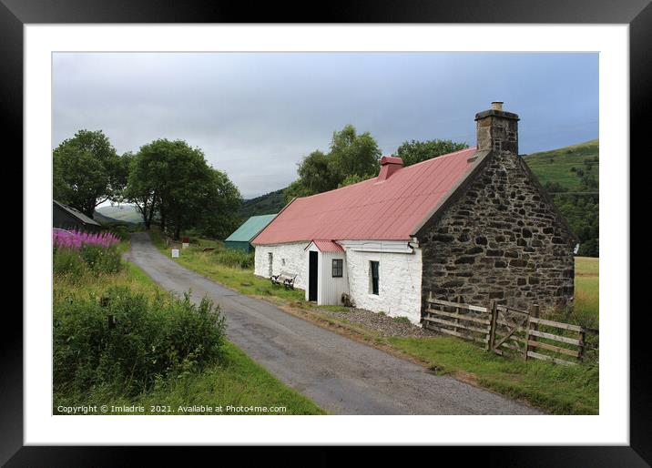 Moirlanich Longhouse, Killin, Scotland Framed Mounted Print by Imladris 