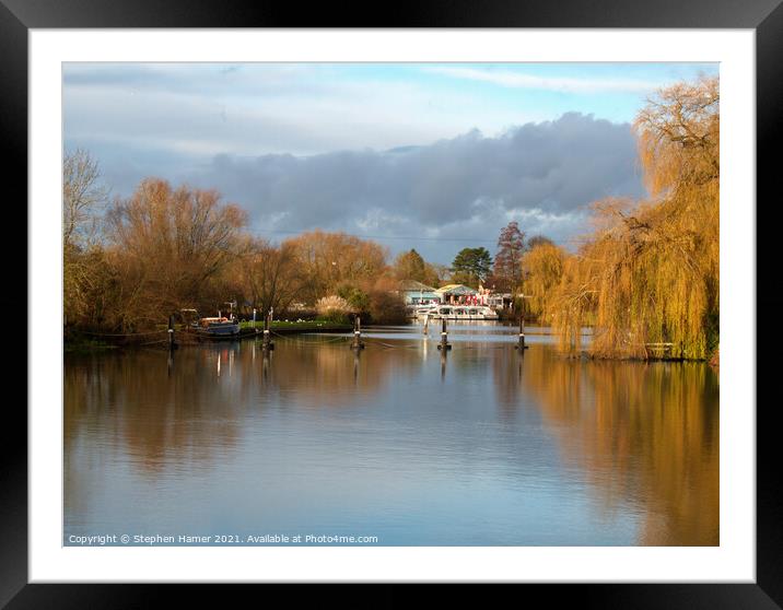 The Thames at Benson Lock Framed Mounted Print by Stephen Hamer