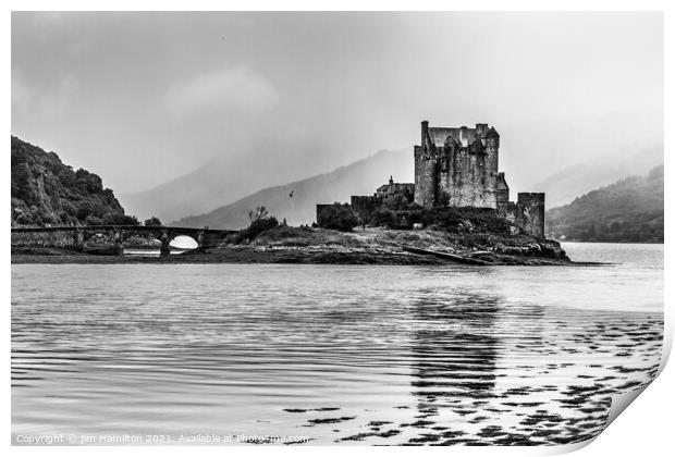 Majestic Eilean Donan Castle in Scotland Print by jim Hamilton
