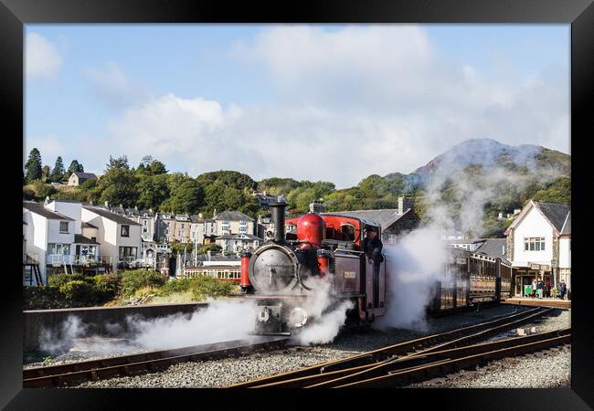 FR Double Fairlie steaming Framed Print by Jason Wells