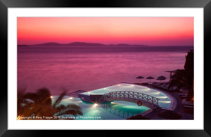 Infinity pool Framed Mounted Print by Rory Trappe