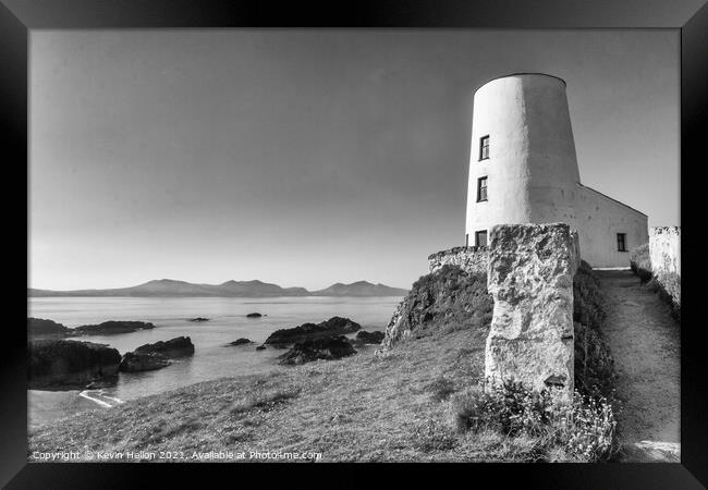 Tyr Mawr lighthouse  Framed Print by Kevin Hellon