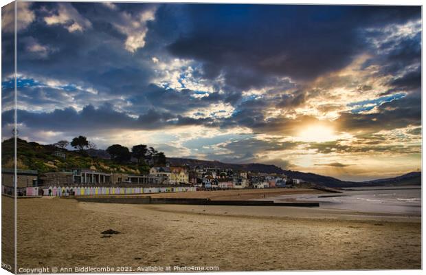 Lyme Regis beach front in December Canvas Print by Ann Biddlecombe