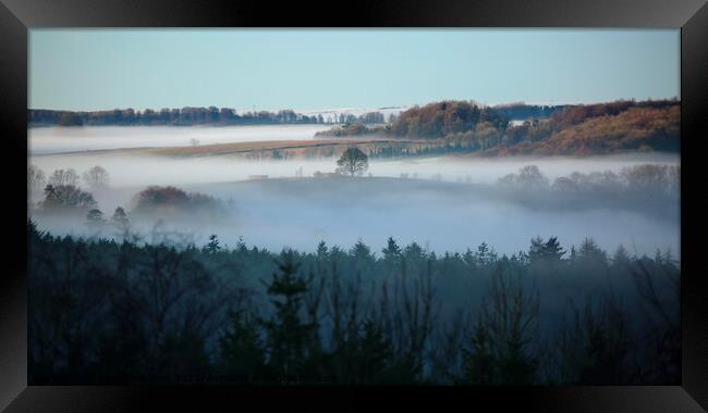 Cotswold cloud inversion Framed Print by Simon Johnson