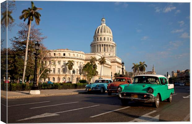 Havana, Cuba, Canvas Print by peter schickert