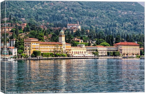 Tranquil Beauty of Lake Garda Canvas Print by Roger Mechan