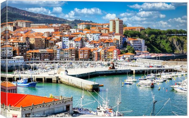 Serene Bermeo Harbour Reflections Canvas Print by Roger Mechan