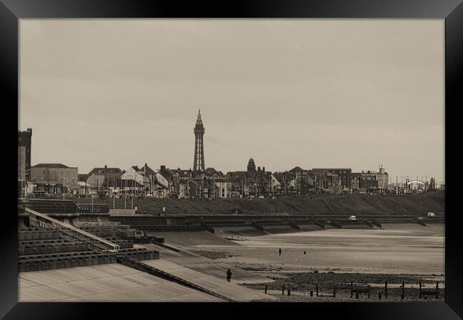 Blackpool Retro Framed Print by Glen Allen