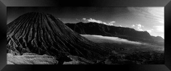 panorama of bromo in black & white Framed Print by youri Mahieu