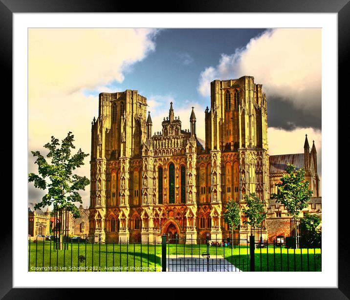 Wells Cathedral somerset Framed Mounted Print by Les Schofield
