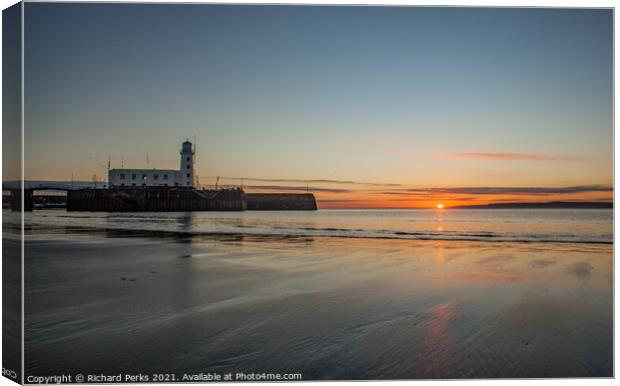 Morning Sunrise - Scarborough South Bay Canvas Print by Richard Perks