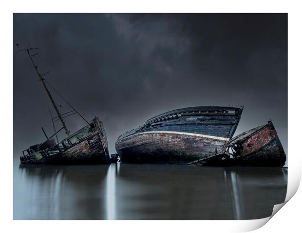 Boat Wrecks at Pinmill Suffolk  Print by johnny weaver