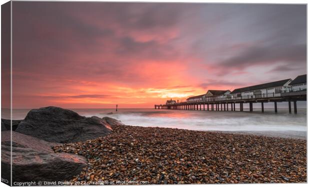 Southwold Pier December Sunrise Canvas Print by David Powley