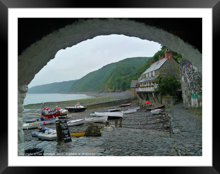 Clovelly  North Devon Framed Mounted Print by Les Schofield