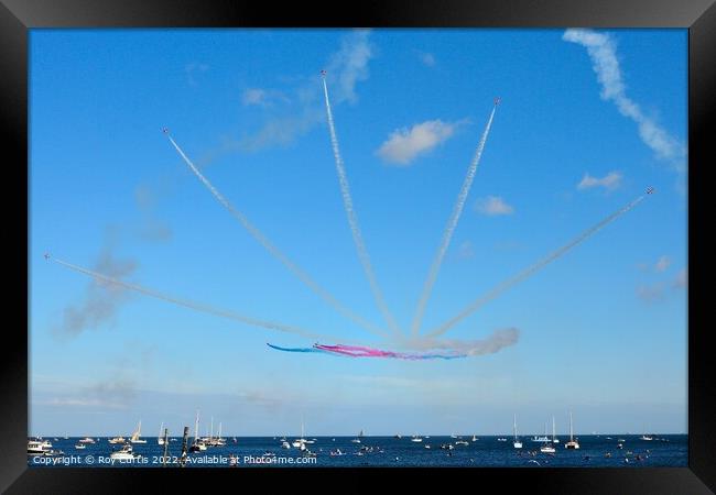 The Red Arrows over Falmouth Bay Framed Print by Roy Curtis