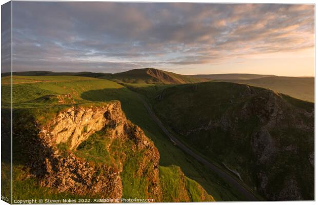 Majestic Sunrise over Mam Tor Canvas Print by Steven Nokes