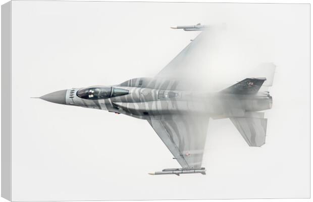 Polish F-16 Viper Canvas Print by J Biggadike